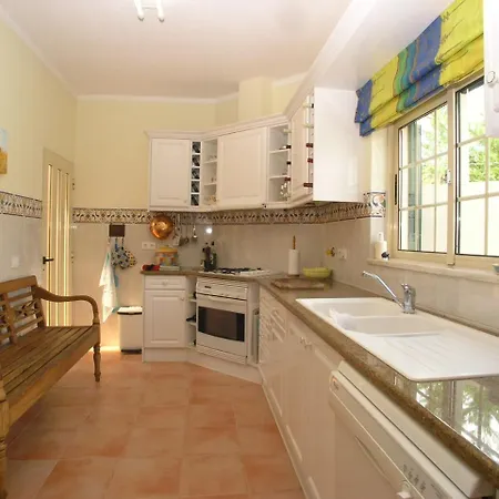 Sleeps 8 Pool Wifi *
